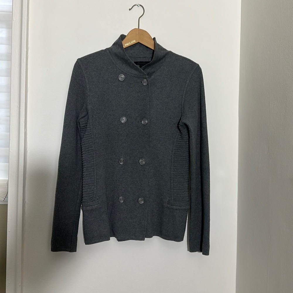 Double breasted Kenneth Cole sweater with pockets jacket. Size PM